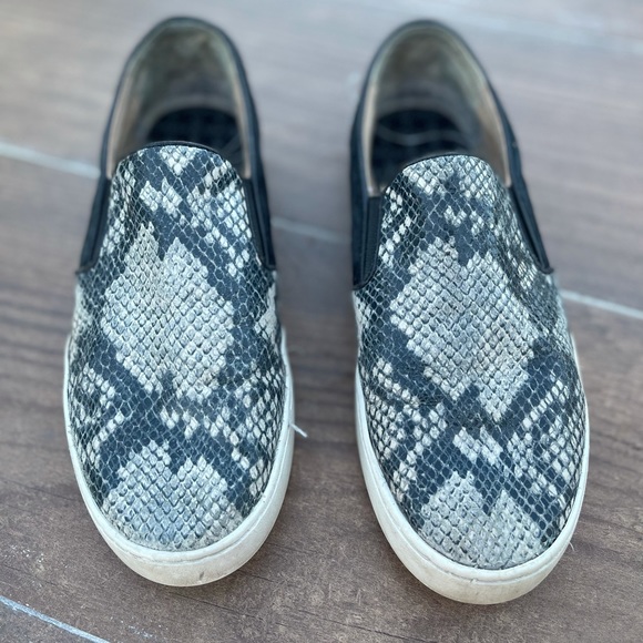 Vionic Splendid Midi Snake Print Loafer Suede - Picture 2 of 6